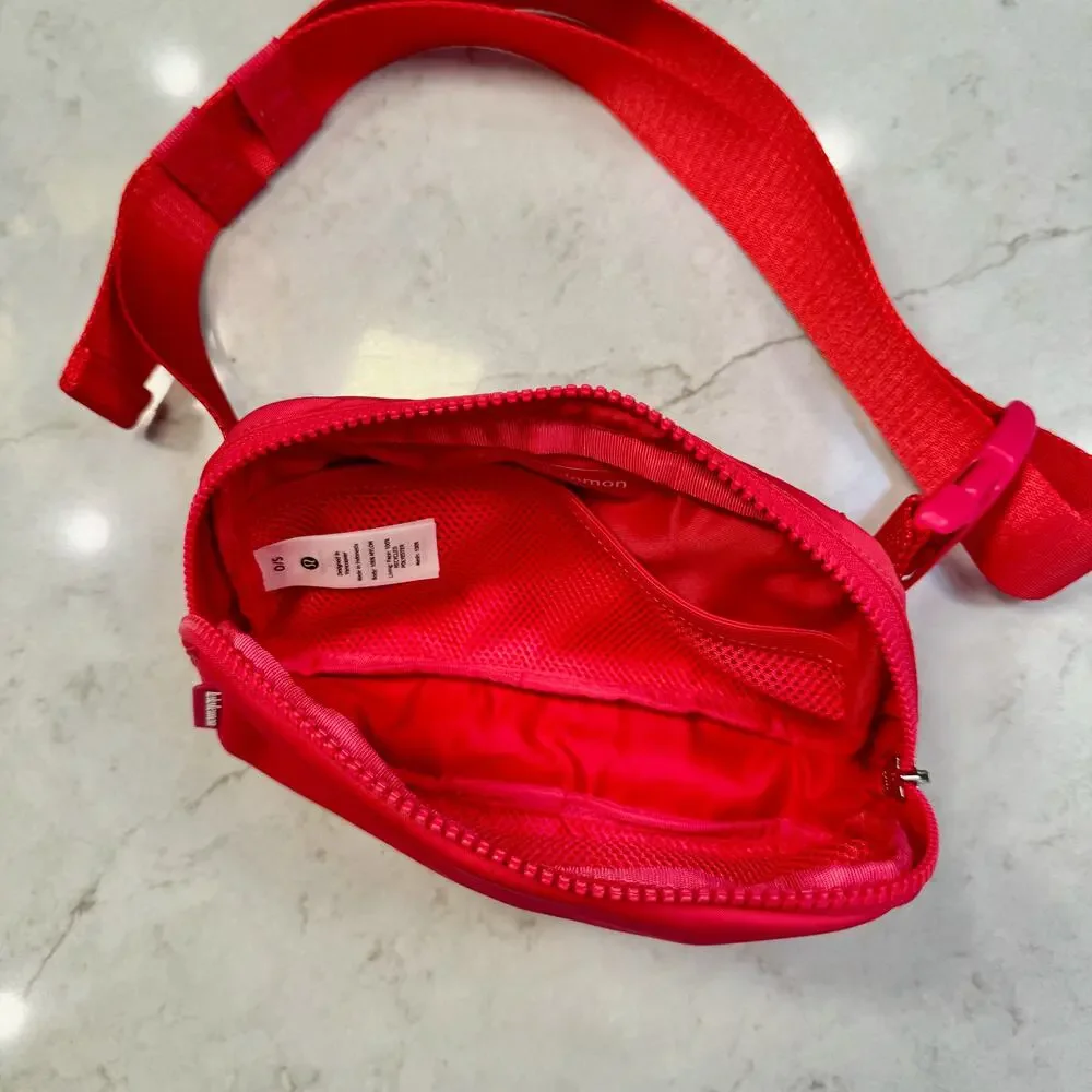 lululemon Everywhere Belt Bag 1L Lip Gloss Red Pink Nylon Fanny Pack Crossbody - Picture 9 of 14